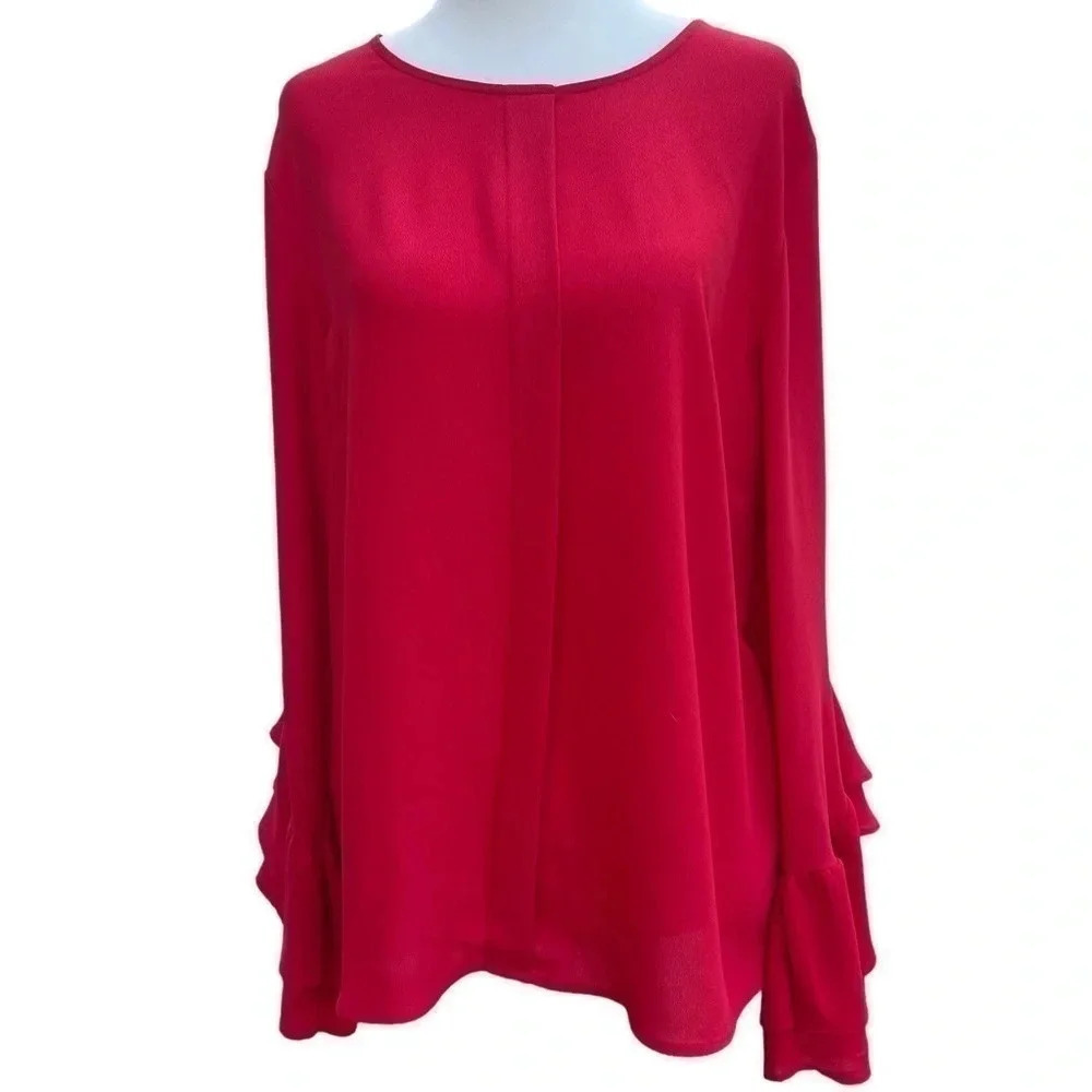 Who What Wear red tunic top with bell sleeves. Size Medium.
